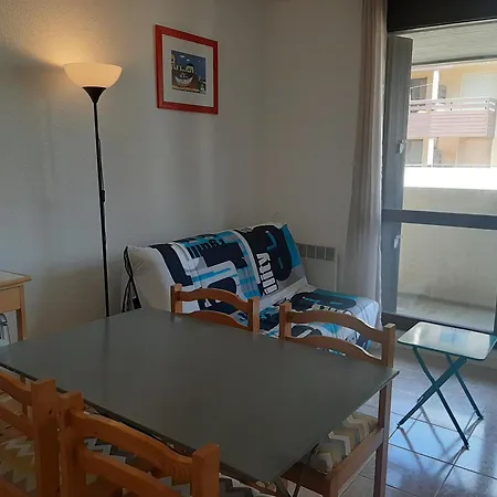 Coquet Proche Plage, Quartier Calme, Parking Prive - Fr-1-239-1065 Apartment *