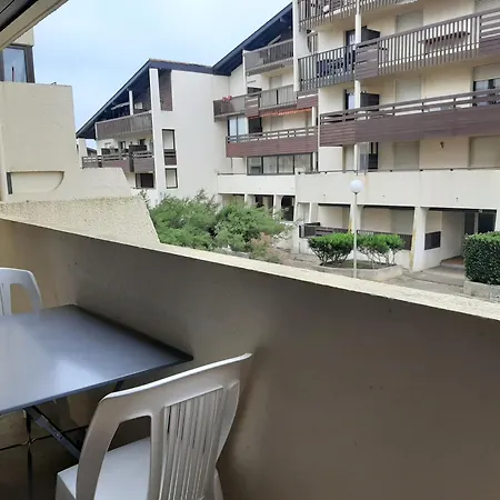 Coquet Proche Plage, Quartier Calme, Parking Prive - Fr-1-239-1065 *
