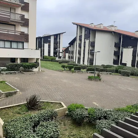 Coquet Proche Plage, Quartier Calme, Parking Prive - Fr-1-239-1065 *